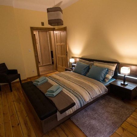 Apartamenty Centrum シクラルスカ・ポレンバ エクステリア 写真